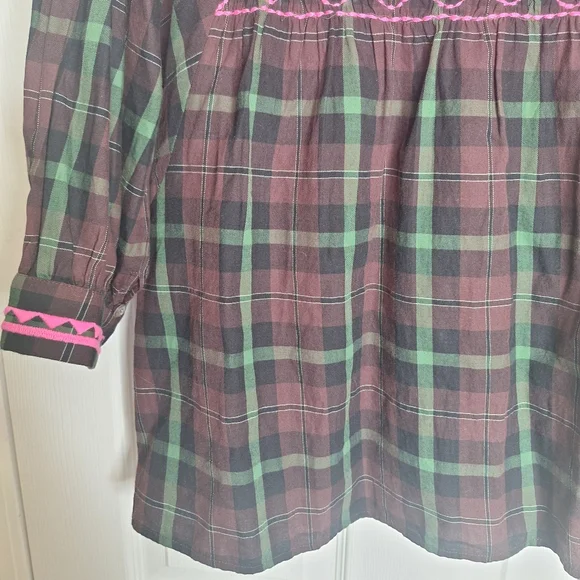 Sister Mary embroidered Plaid top Size Medium - Picture 3 of 6